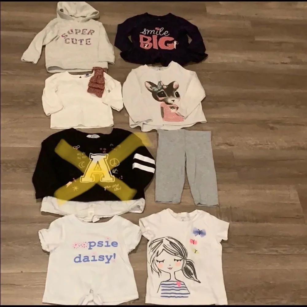 Top and bottom bundle 7 - Picture 1 of 15